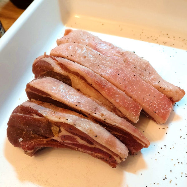 【仔羊の骨付き肉といえばコレ！】骨の先までお肉がついたCFOラムラック 500～700g